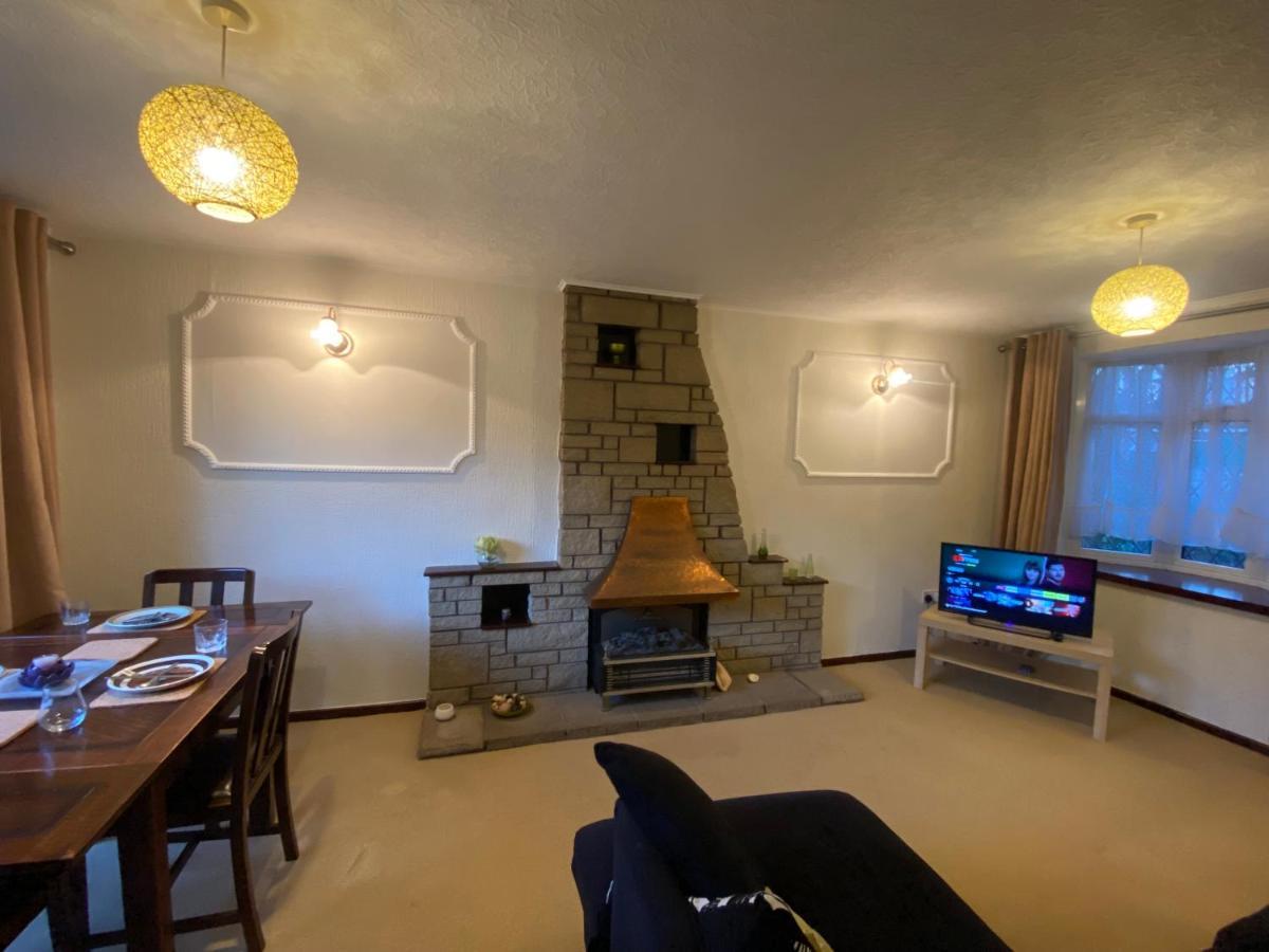 Serene 4Br In Harborne Close To Qe Hospital, Harborne Centre Birmingham Eksteriør bilde